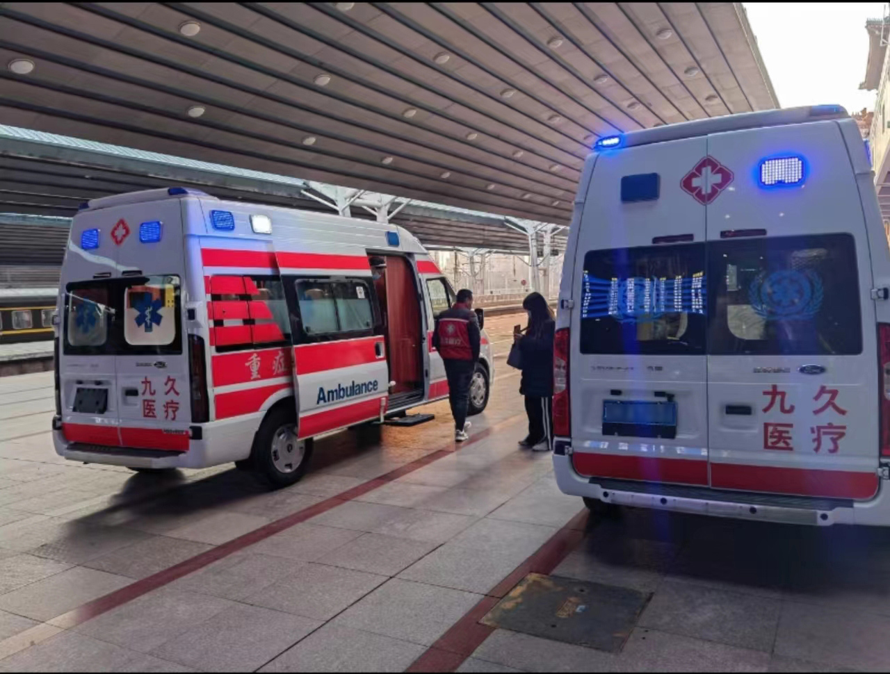 佛冈县救护车长途转运